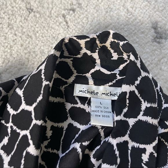 Michelle Michelle vintage silk giraffe blouse - Picture 6 of 8